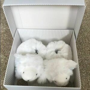 Doudou Et Compagnie Paris Lamb baby slippers